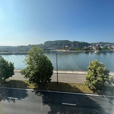 Riverbank Guest House Namur Exterior photo